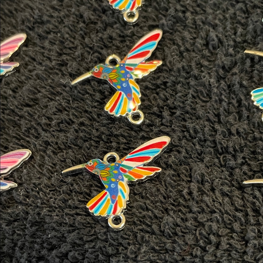 60 Colorful Hummingbird Charms nwt - Picture 4 of 11